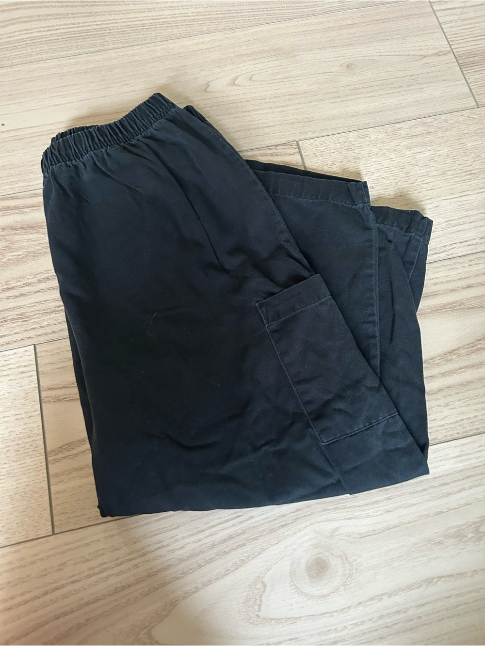 Basic Editions Black Women's Bike Shorts with Elastic Waist